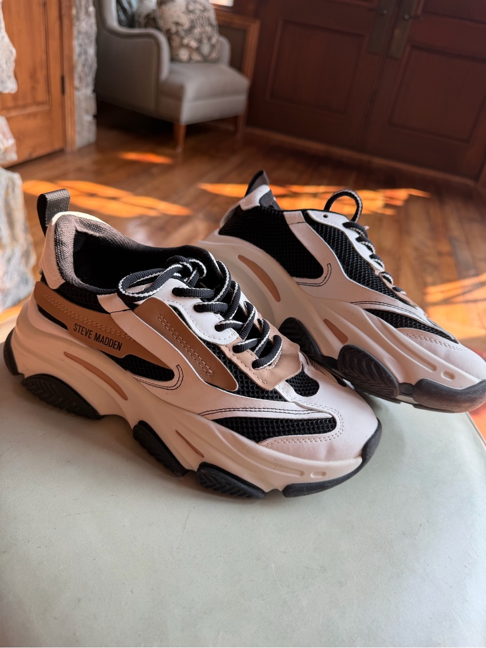 Steve Madden Possession Chunky Sneakers Tan Black Women’s 8